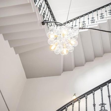 Rowntree One - Stunning Apartment- Grade II Listed York Buitenkant foto